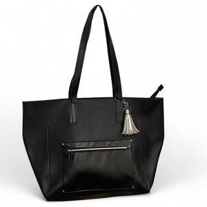Black tote bag